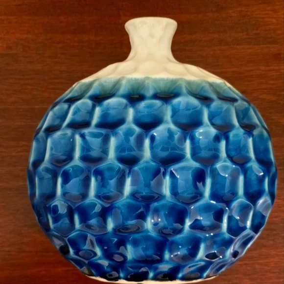 Blue & White Hexagonal Honeycomb Ceramic Vase Textured - Picture 5 of 8